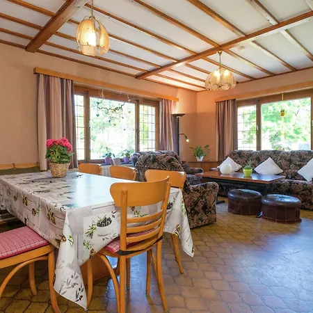 Spacious With Large Garden בית נופש Schoppen