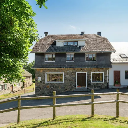 Spacious With Large Garden