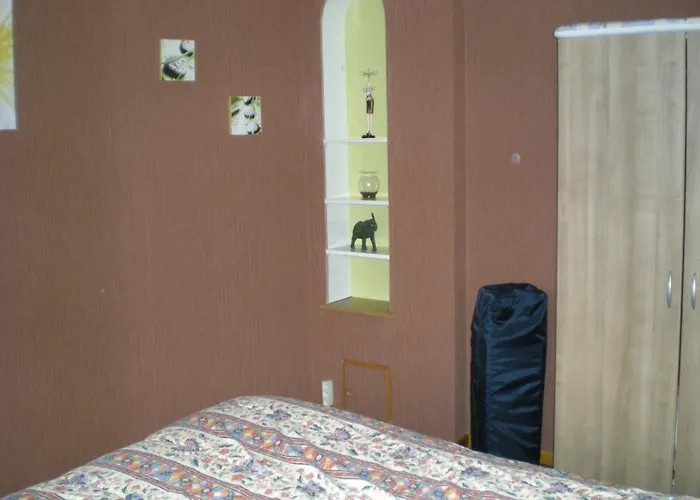 Holiday home Spacious With Large Garden *