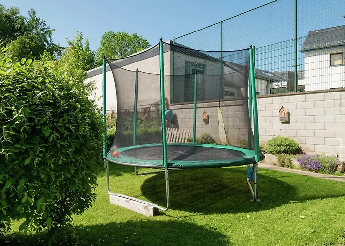 Holiday home Spacious With Large Garden Schoppen